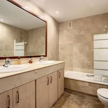 Avn Barcelona Apartment Marbella