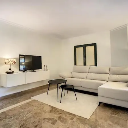 Avn Barcelona Apartment Marbella